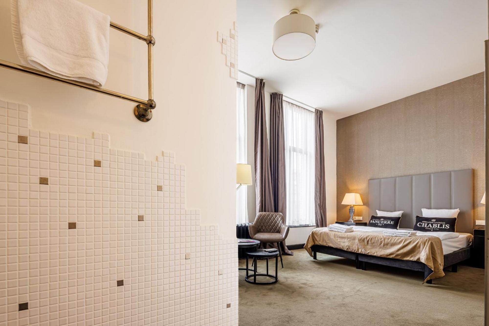 Grand Hotel Alkmaar Bagian luar foto