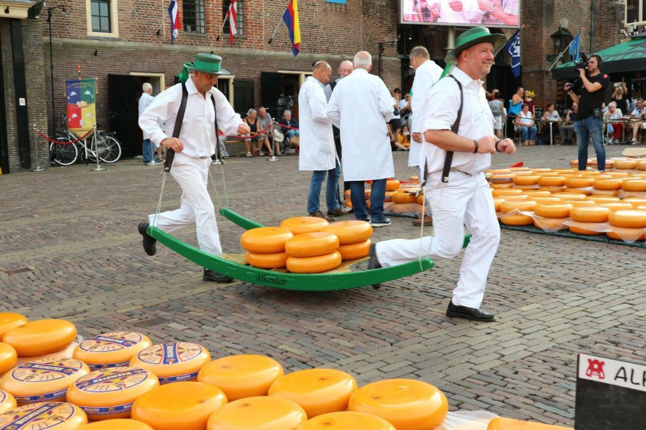 Grand Hotel Alkmaar Bagian luar foto